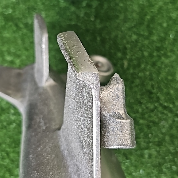 Vintage Old Solid Cast Aluminum Art Deco Style Model - Picture 13 of 14